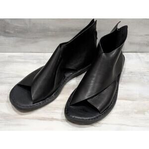 Born Black Leather Open-Toe Ankle Sandals with Back Zipper 10M